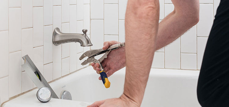 Bathroom Remodeling Contractors in Strandburg, SD